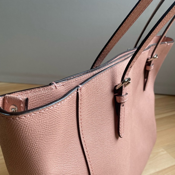 Coach Purse - Picture 2 of 7